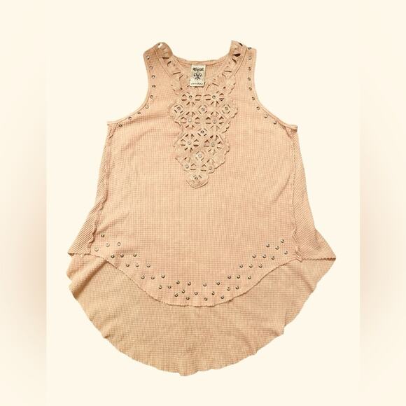 Vocal pink thermal studded tank Large - Picture 4 of 11